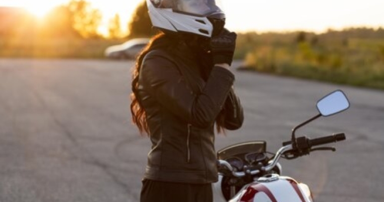  Les équipements essentiels à moto